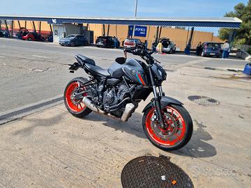 yamaha mt 07 