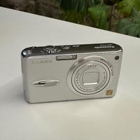 Fotocamera digitale Panasonic Lumix DMC-FX01
