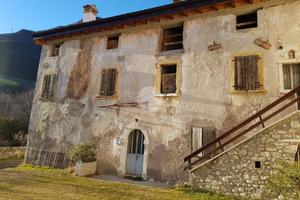 RUSTICO A BRENTINO BELLUNO