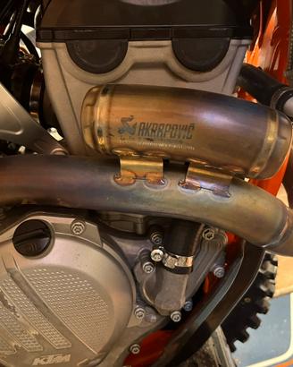 Scarico completo akrapovic in titanio