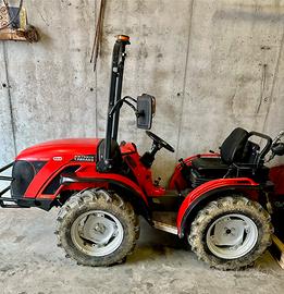 Trattore antonio carraro