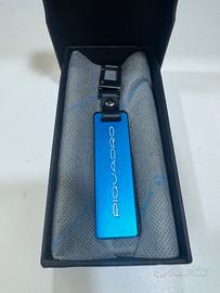 Piquadro portachiavi in pelle e metallo.