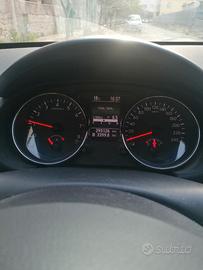 Nissan qashqai 1600 benzina gpl