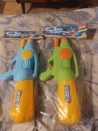 Pistola d'acqua ancora nuova