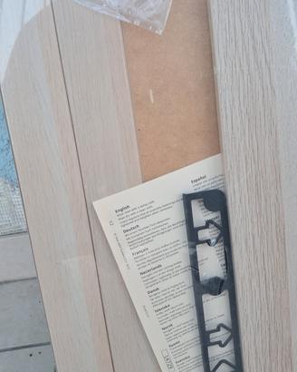 Tavolo tipo lack-ikea 
