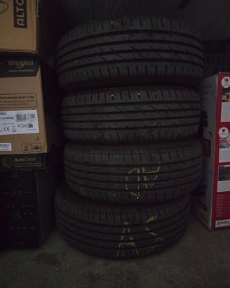 Treno di gomme Nexen N'Blue HD Plus185/55 R15 82H