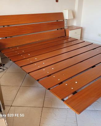 Svuoto Casa: Letto moderno a doghe Flou o copia