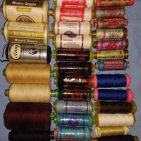 Rocchetti di cotone assortiti