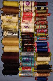 Rocchetti di cotone assortiti