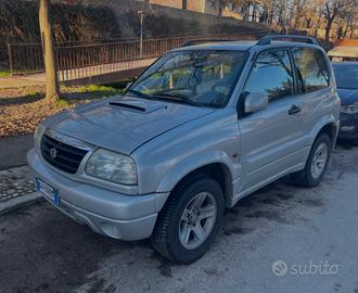 Suzuki Vitara 2000 Gran Prix