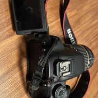 Macchina fotografica Reflex CANON EOS 700d
