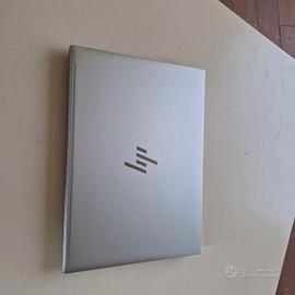 HP EliteBook 830 G11- Ultra 5-16 ram-512 ssd