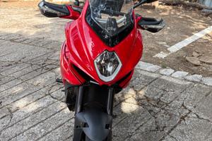 Mv turismo veloce 800 rosso