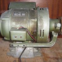 Motore 220 V con frizione