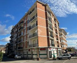3 LOCALI A LANZO TORINESE