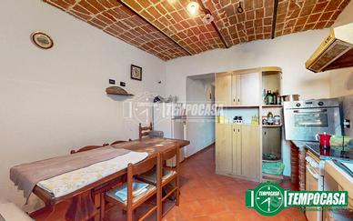 AMPIO TERRACIELO CON GIARDINO PRIVATO!