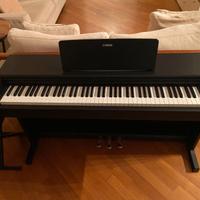 PIANO DIGITALE YAMAHA YDP 144B