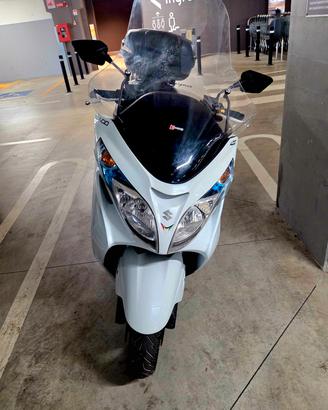 burgman 400 2014  lux 