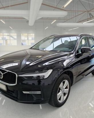 VOLVO XC60 B4 D AUTOMATICO CORE SUV