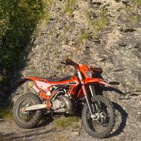 Ktm 300