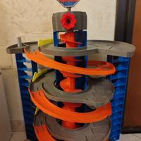 pista hot wheels mega garage 