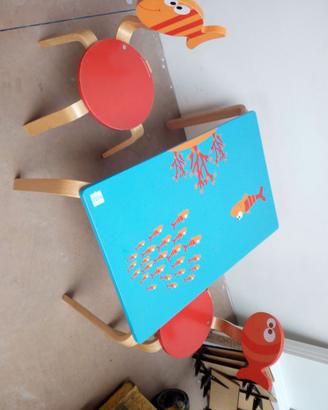 Tavolino gioco per bambini
