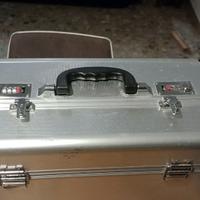 Valigia portatutto in alluminio