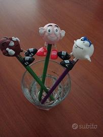 3 matite nuove con pallone calcio, football ecc