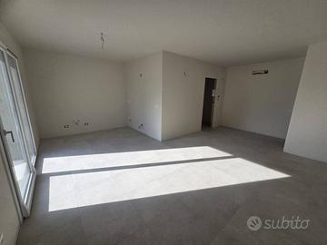 Villetta a schiera di 118 m² con 3 locali e box au