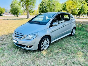 Mercedes-benz B 180 CDI Sport Cambio automatic