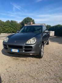 Porsche cayenne 3.2 cambio manuale