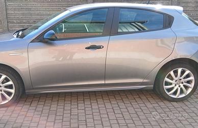 Alfa Romeo in buone condizioni auto