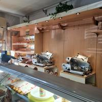 Vendita attrezzatura negozio di alimentari