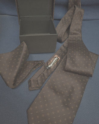Cravatta, Fazzoletto e Scatola in coordinato (kit)