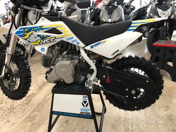 Pitbike YCF 50A avviameto elettrico