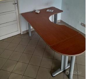 SCRIVANIA COLOR CILIEGIO