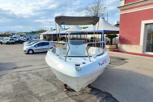 Buonomo Marine Mariel 560 Open, MotoreYAMAHA 40/60