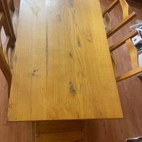 Tavolo rettangolare  in legno massello