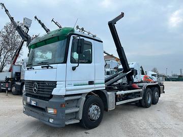 Mercedes Actros 1843 scarrabile