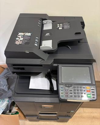 Stampante UTAX 2550ci