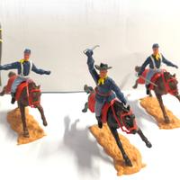 Lotto 3 Soldatini Unionisti a Cavallo Timpo Toys s