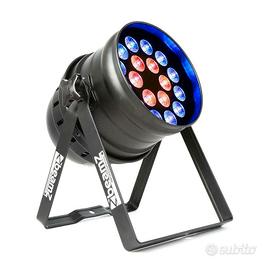 8 Fari DMX Beamz LED 12x18 in flight case