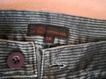 Pantaloni di velluto