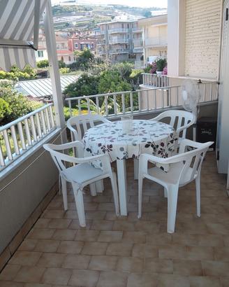Monolocale per vacanze a Santo Stefano al Mare