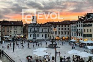 Attività commerciale - Udine