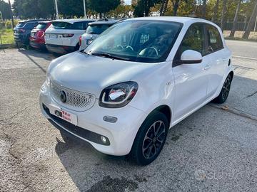 Smart ForFour 453