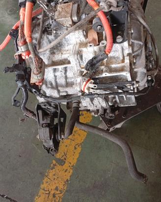TOYOTA AURIS 2015 CAMBIO AUTOMATICO BENZINA HYBRID