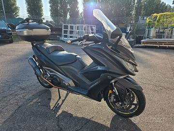 kymko ak 550