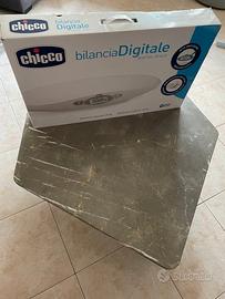 bilancia pesa neonato chicco