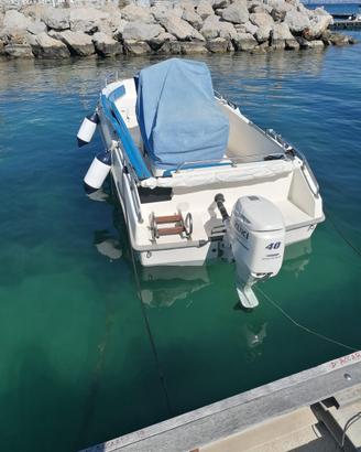 Mirage 570 + Suzuki 40DF